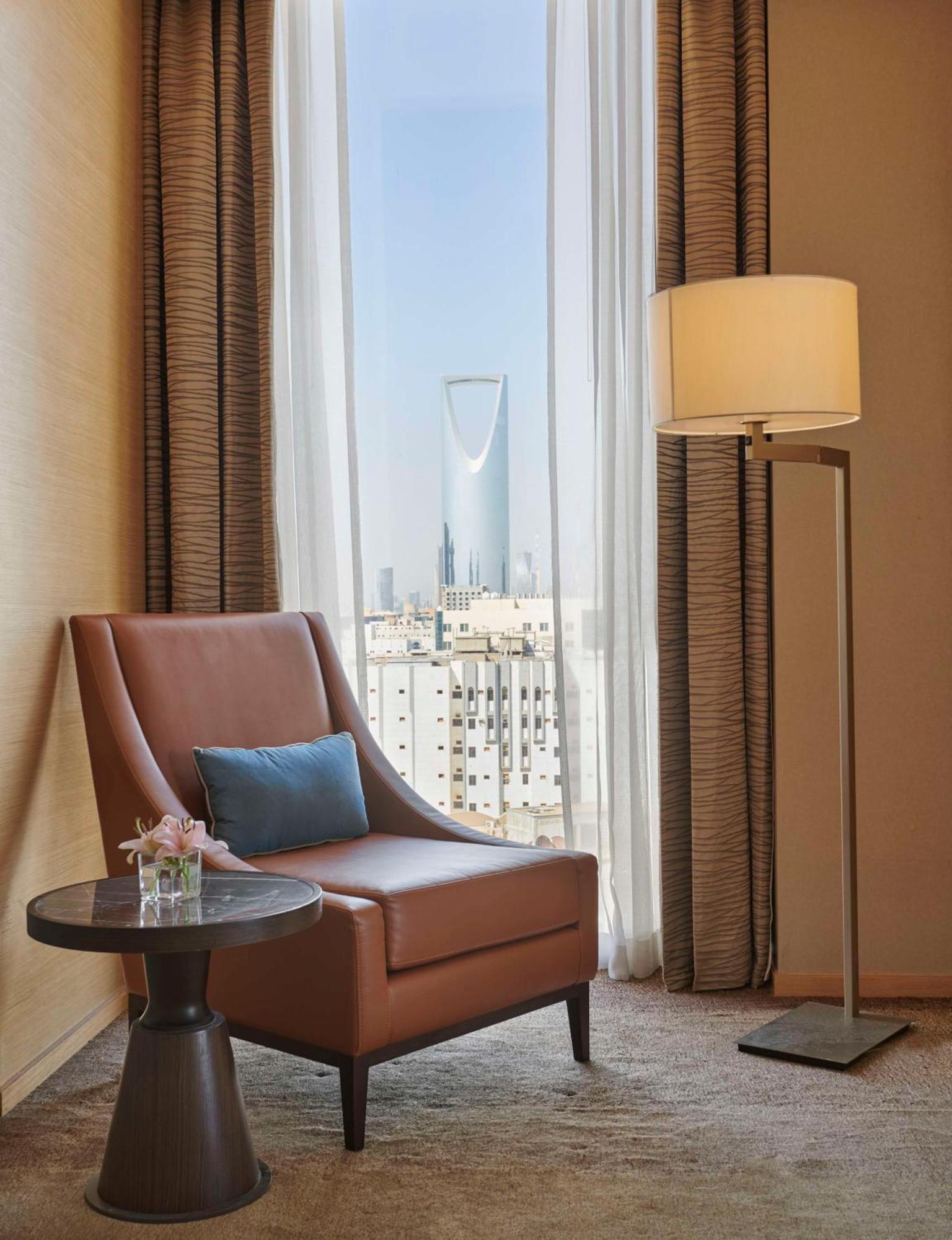 Hyatt Regency Riyadh Olaya Εξωτερικό φωτογραφία A room at the hotel